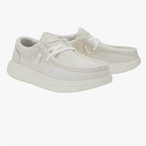 Hey Dude Wendy COMF Suede Shoes *Ivory
